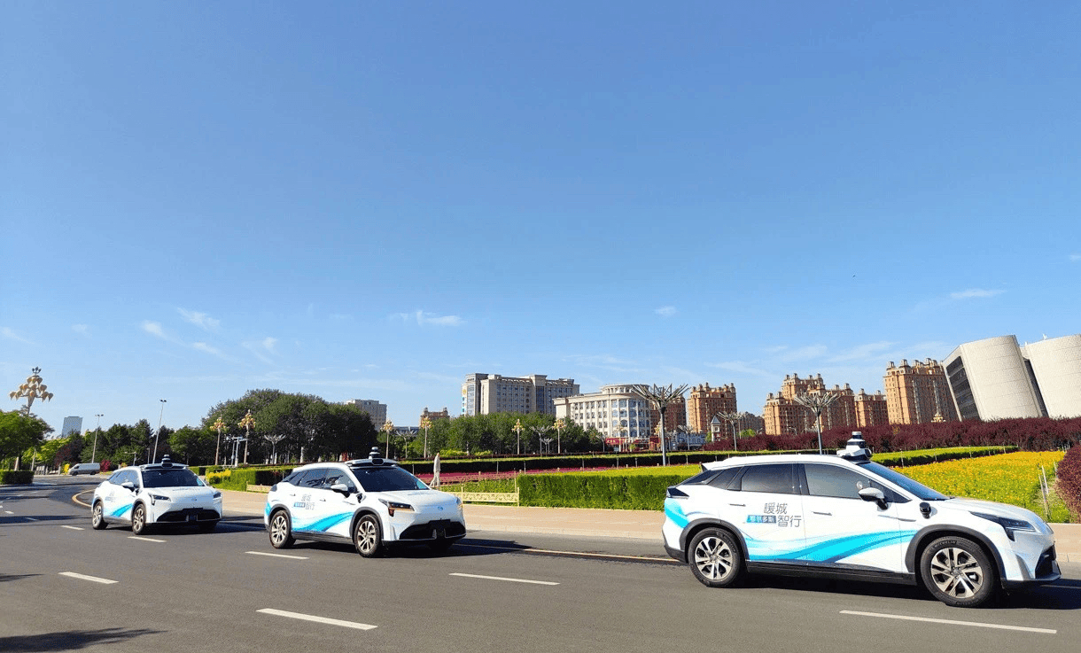 First in Inner Mongolia! WeRide's Robotaxis Started Operation in Ordos